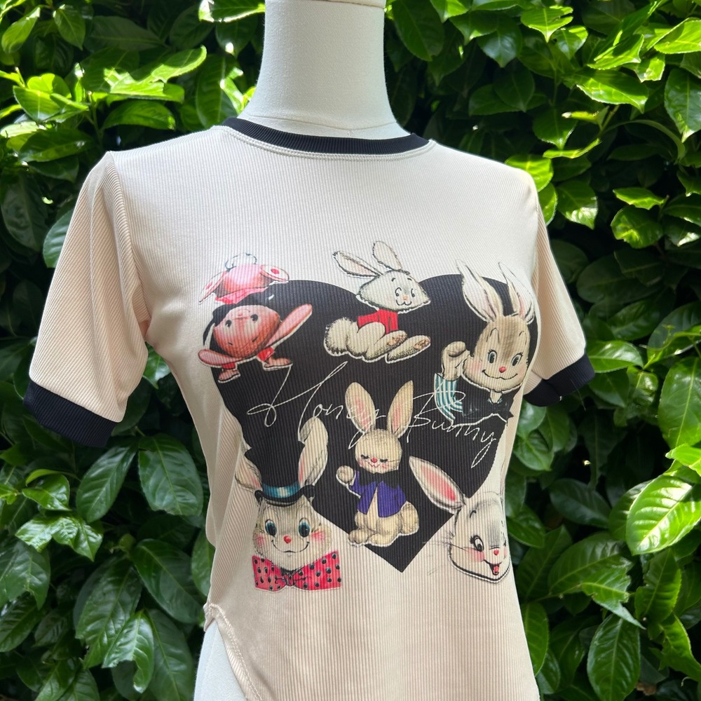 y2k‎ style Honey Bunny Graphic Ringer Tee Women Beige Black Ribbed Heart